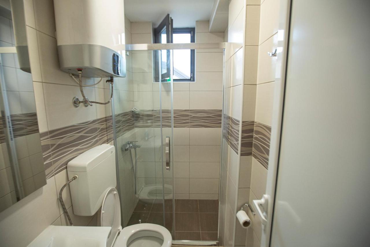 Apartmani Rekic-Dubai Νόβι Πάζαρ Εξωτερικό φωτογραφία