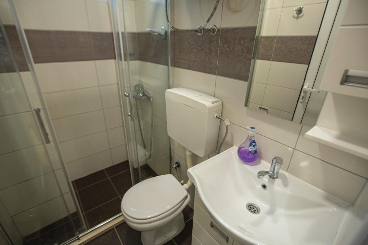 Apartmani Rekic-Dubai Νόβι Πάζαρ Εξωτερικό φωτογραφία